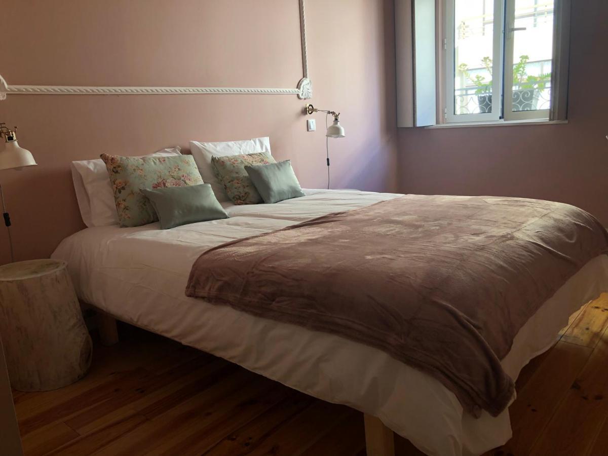 Godinho'S House Bed & Breakfast Матосиньос Екстериор снимка