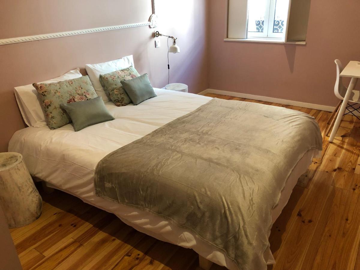 Godinho'S House Bed & Breakfast Матосиньос Екстериор снимка