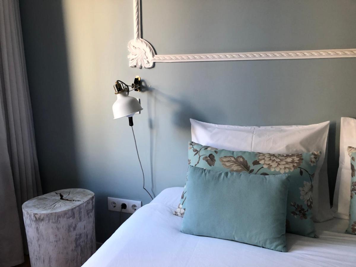 Godinho'S House Bed & Breakfast Матосиньос Екстериор снимка