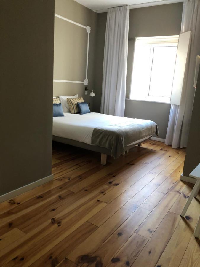 Godinho'S House Bed & Breakfast Матосиньос Екстериор снимка