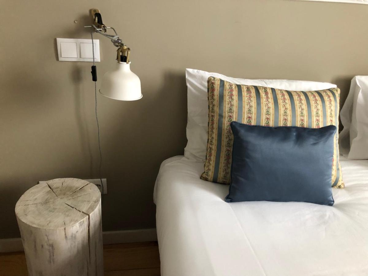 Godinho'S House Bed & Breakfast Матосиньос Екстериор снимка
